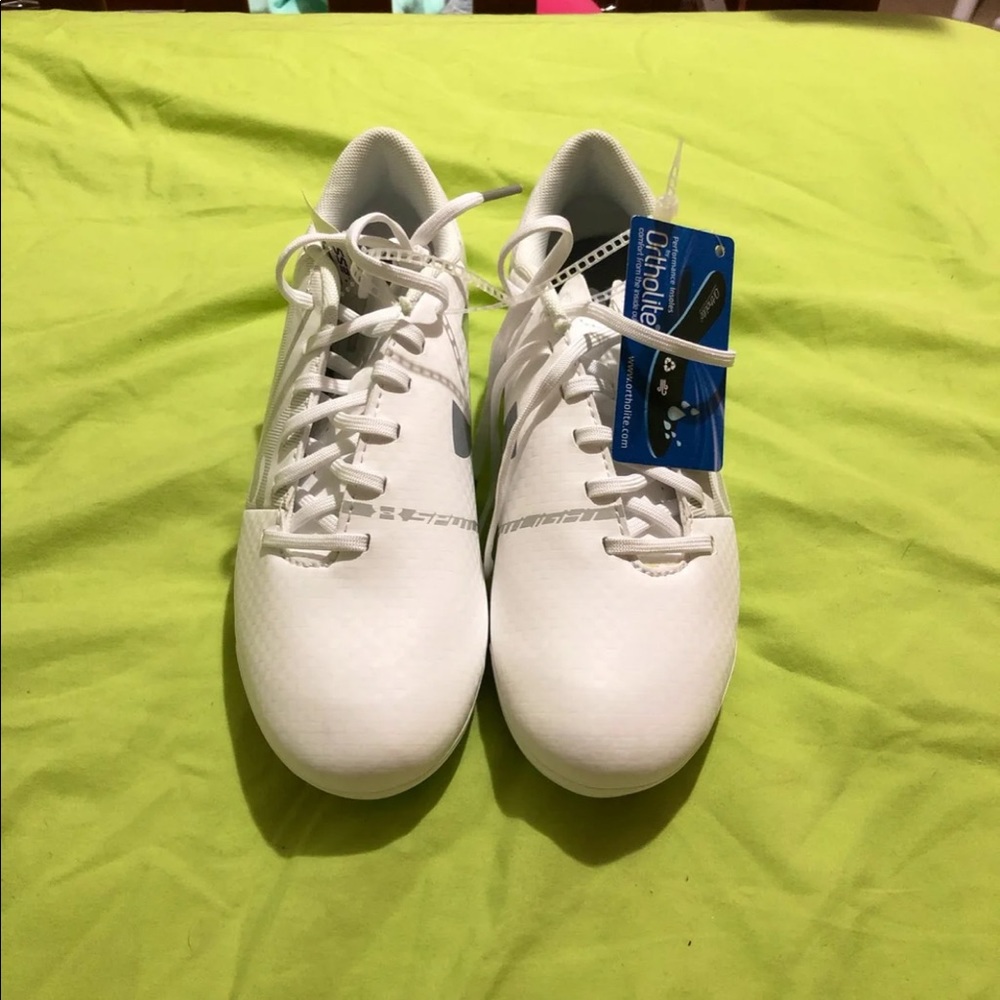 UnderArmour softball Ortholite cleats.